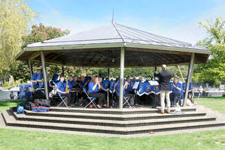 Henley Mill Meadows Bandstand 2023